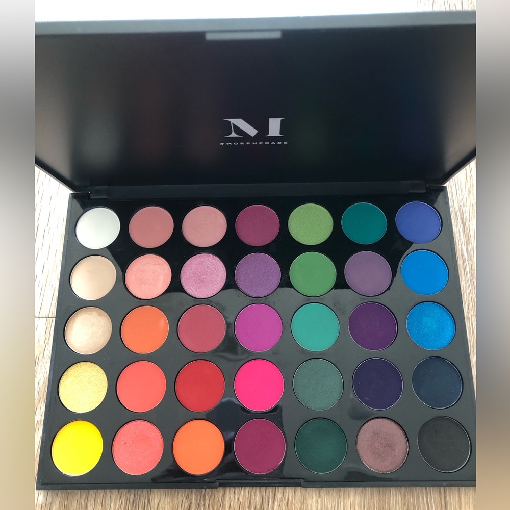 MORPHE 35B Color Burst Eyeshadow Palette
